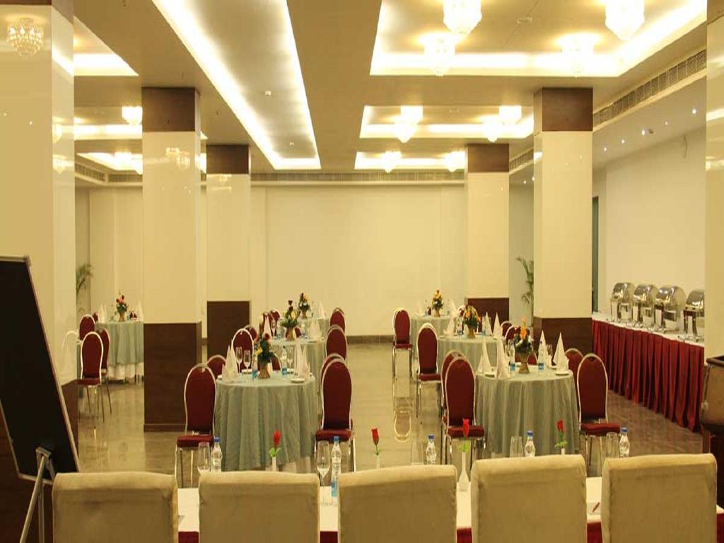 Bhawna Clarks Inn Agra Exteriör bild